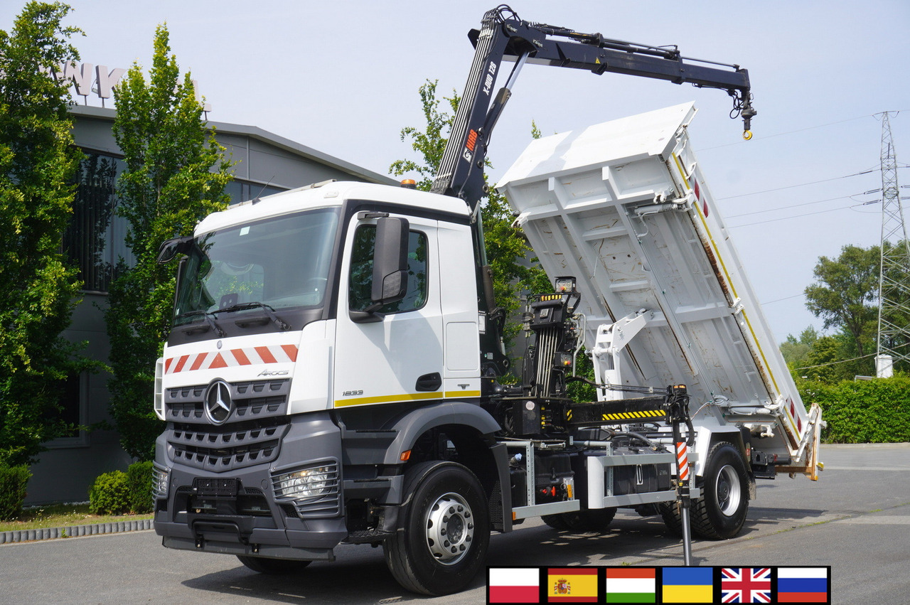 MERCEDES-BENZ Arocs 1833 / 87,000 km!!! / Hds HIAB X-DUO 128 B-2 / three-sided tipper - Camión grúa, Camión grúa: foto 1 MERCEDES-BENZ Arocs 1833 / 87,000 km!!! / Hds HIAB X-DUO 128 B-2 / three-sided tipper - Camión grúa, Camión grúa: foto 1