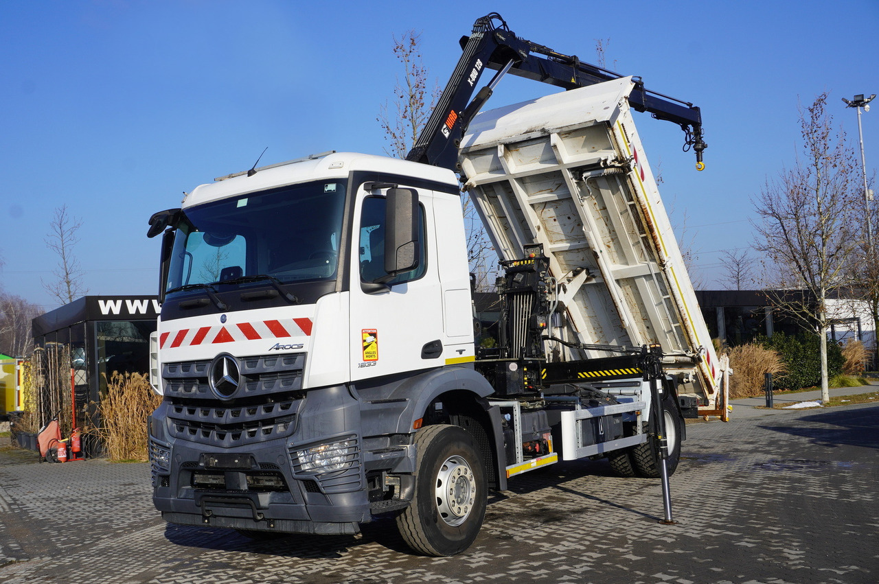 MERCEDES-BENZ Arocs 1833 / 87,000 km!!! / Hds HIAB X-DUO 128 B-2 / three-sided tipper - Camión caja abierta, Camión grúa: foto 1 MERCEDES-BENZ Arocs 1833 / 87,000 km!!! / Hds HIAB X-DUO 128 B-2 / three-sided tipper - Camión caja abierta, Camión grúa: foto 1