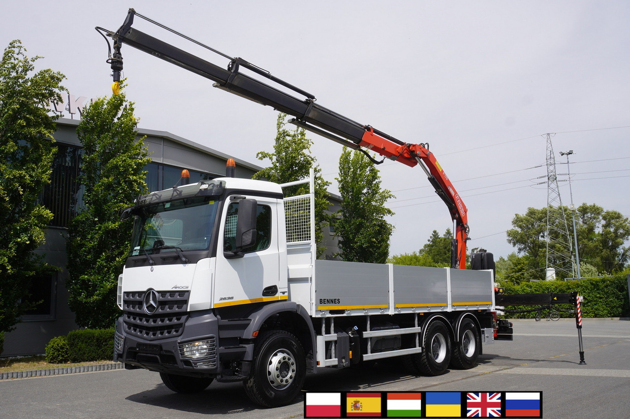 MERCEDES-BENZ Arocs 2633 flatbed truck / Crane FASSI F155A.0.23 / REMOTE CONTROL / 230,000 km - Camión grúa: foto 1 MERCEDES-BENZ Arocs 2633 flatbed truck / Crane FASSI F155A.0.23 / REMOTE CONTROL / 230,000 km - Camión grúa: foto 1