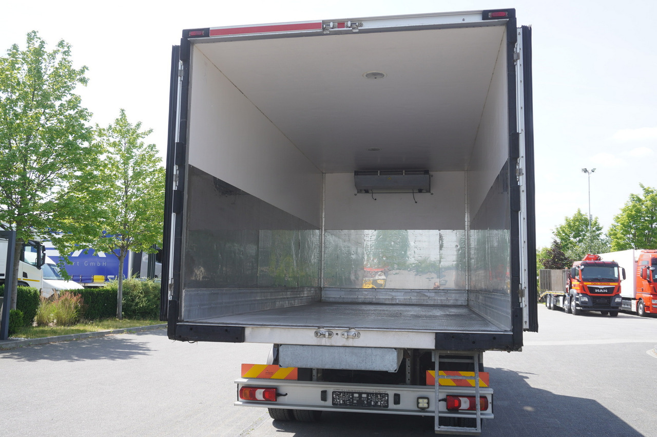MERCEDES-BENZ Atego 1223 / Lamberet Refrigerator / Full ADR / Sleeper cab / 175 tho. km - Camión frigorífico: foto 5 MERCEDES-BENZ Atego 1223 / Lamberet Refrigerator / Full ADR / Sleeper cab / 175 tho. km - Camión frigorífico: foto 5