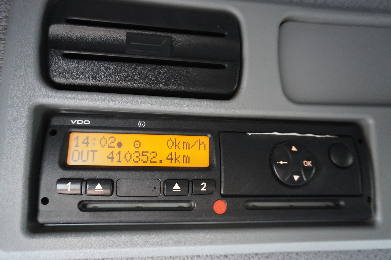 Camión caja cerrada MERCEDES-BENZ Atego 816 E6 4x2 / container / 15 pallets: foto 8