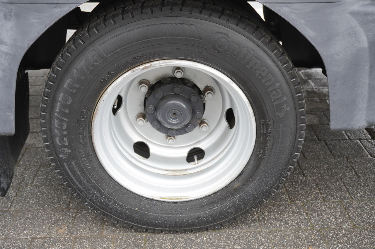 Camión caja cerrada MERCEDES-BENZ Atego 816 E6 4x2 / container / 15 pallets: foto 10