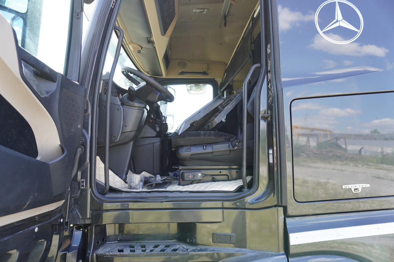 Leasing de MERCEDES-BENZ Actros 2545 GIGA / without engine MERCEDES-BENZ Actros 2545 GIGA / without engine: foto 15 Leasing de MERCEDES-BENZ Actros 2545 GIGA / without engine MERCEDES-BENZ Actros 2545 GIGA / without engine: foto 15
