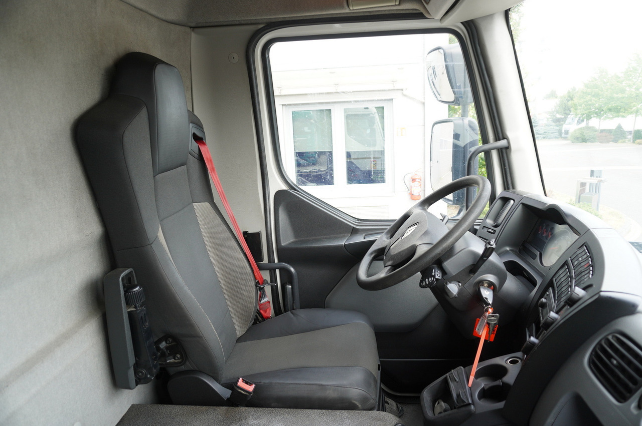 Camión chasis RENAULT D16 / Chassis 7.1 m / Differential lock: foto 20 Camión chasis RENAULT D16 / Chassis 7.1 m / Differential lock: foto 20