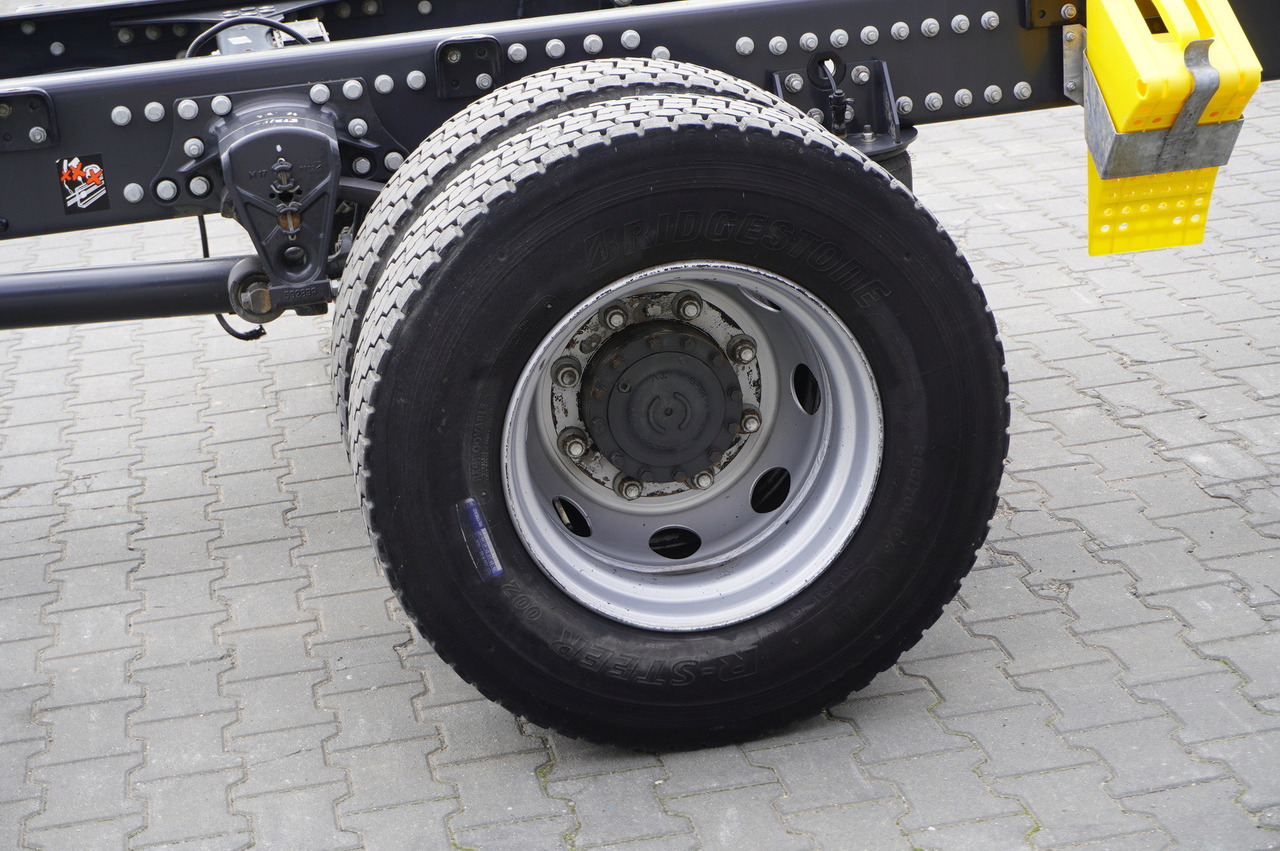 Camión chasis RENAULT D16 / Chassis 7.1 m / Differential lock: foto 10 Camión chasis RENAULT D16 / Chassis 7.1 m / Differential lock: foto 10