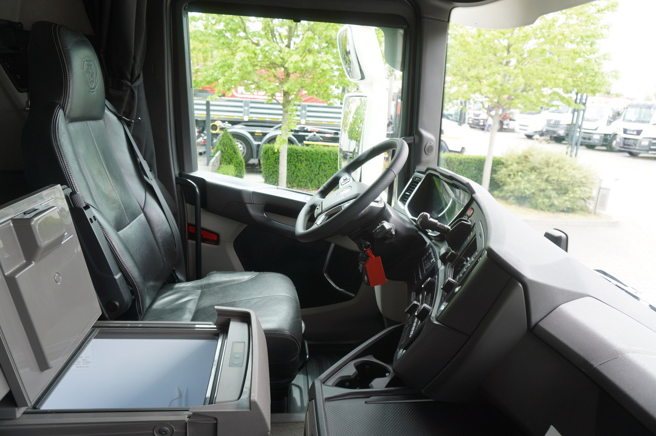 Camión frigorífico SCANIA R500 / Lecapitaine refrigerator / Carrier Supra 950 / steered 3rd axle: foto 28 Camión frigorífico SCANIA R500 / Lecapitaine refrigerator / Carrier Supra 950 / steered 3rd axle: foto 28