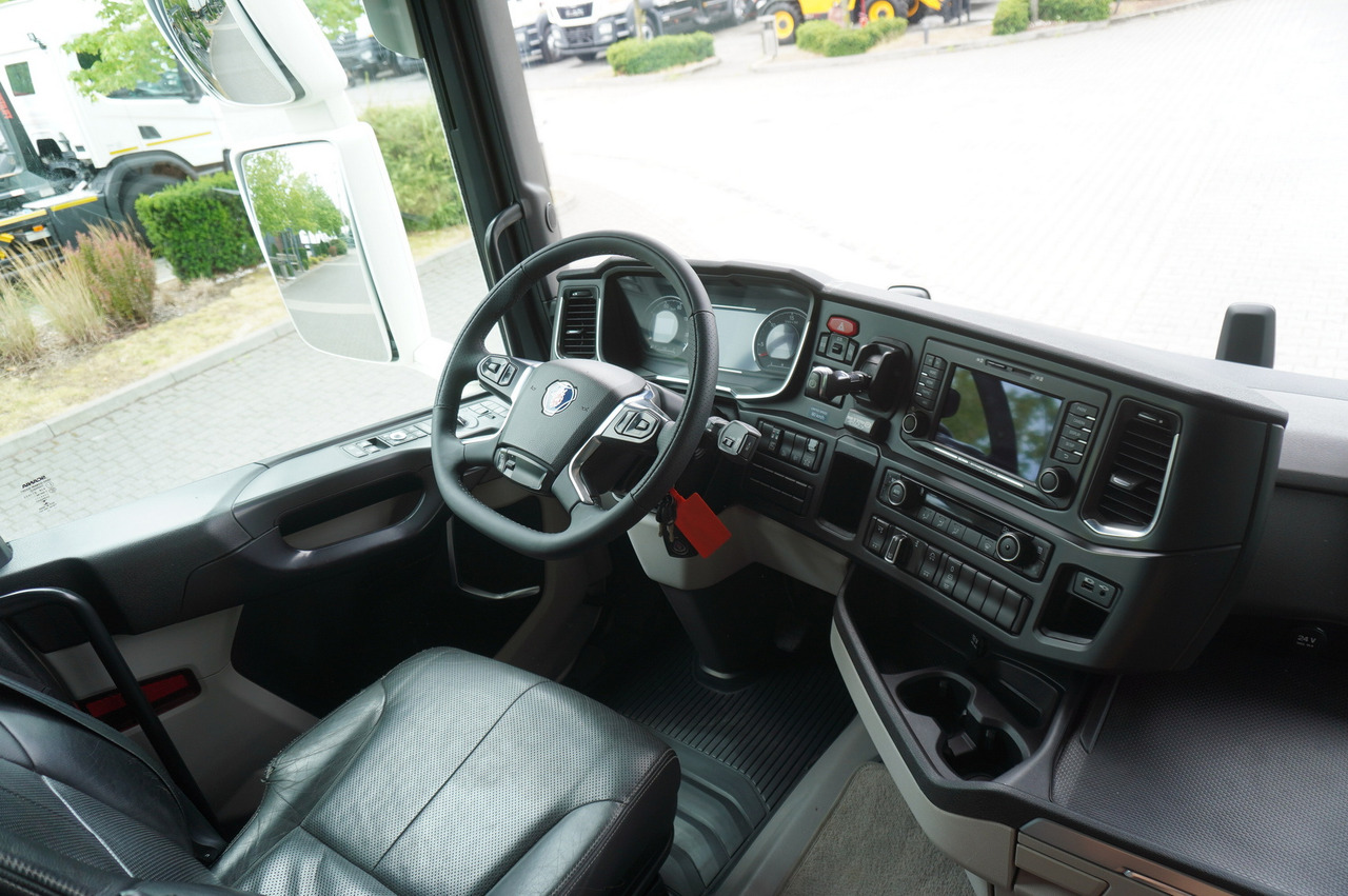 Camión frigorífico SCANIA R500 / Lecapitaine refrigerator / Carrier Supra 950 / steered 3rd axle: foto 22 Camión frigorífico SCANIA R500 / Lecapitaine refrigerator / Carrier Supra 950 / steered 3rd axle: foto 22