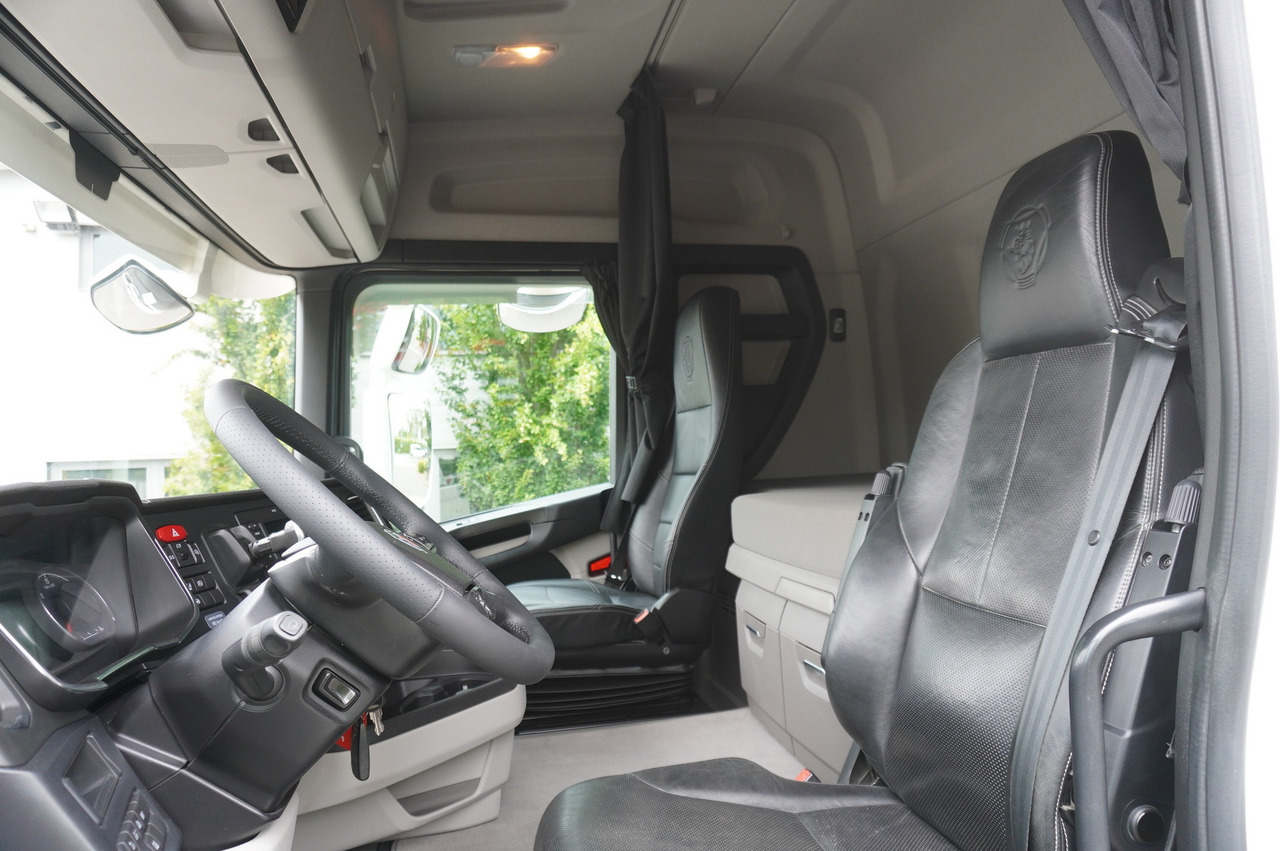 Camión frigorífico SCANIA R500 / Lecapitaine refrigerator / Carrier Supra 950 / steered 3rd axle: foto 21 Camión frigorífico SCANIA R500 / Lecapitaine refrigerator / Carrier Supra 950 / steered 3rd axle: foto 21