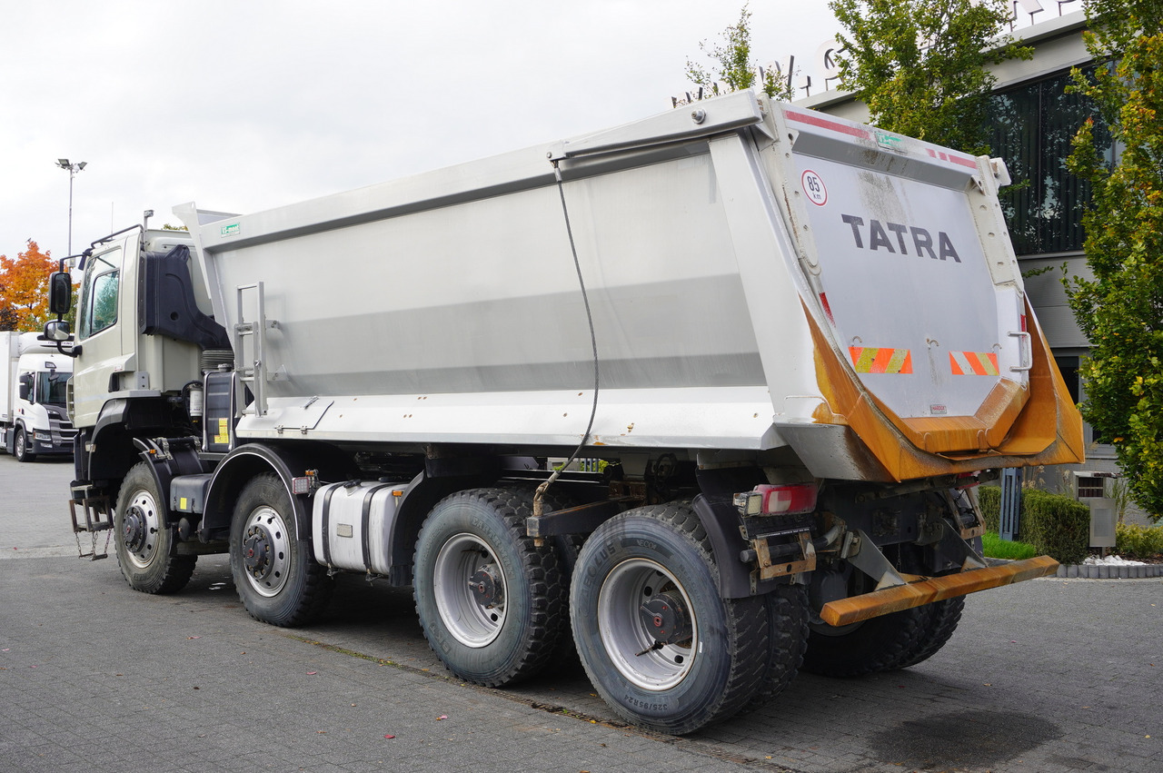TATRA Phoenix 8x8 Twin-Steer Quad/A dump truck / 30 tho. km - Dúmper rígido: foto 4 TATRA Phoenix 8x8 Twin-Steer Quad/A dump truck / 30 tho. km - Dúmper rígido: foto 4