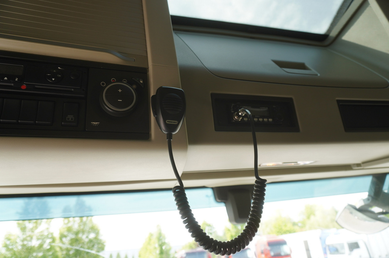 Camión grúa VOLVO FH16 750 8x4x4 / 750 HP! / Frame 685 cm / Steered 4th axle: foto 23