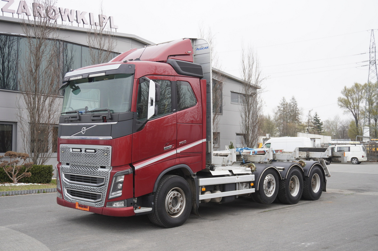 VOLVO FH16 750 / Frame 8 m / 750 HP! / 2021 / stanchion superstructure - Camión chasis: foto 3 VOLVO FH16 750 / Frame 8 m / 750 HP! / 2021 / stanchion superstructure - Camión chasis: foto 3