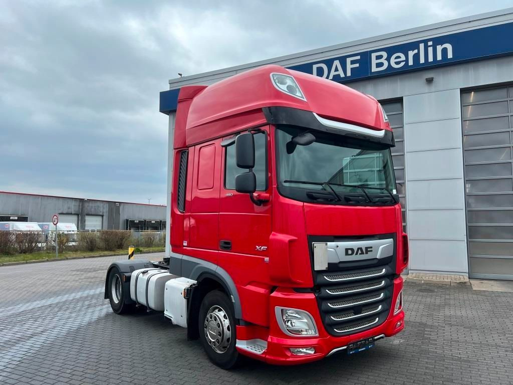 DAF XF 480 FT SSC MX-Engine Brake ADR-AT 2 x Tank - Cabeza tractora: foto 1 DAF XF 480 FT SSC MX-Engine Brake ADR-AT 2 x Tank - Cabeza tractora: foto 1