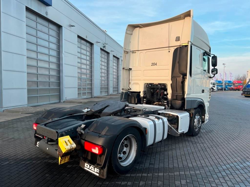 DAF XF 480 FT SSC Retarder Standklima 2xTank 1.185L - Cabeza tractora: foto 4 DAF XF 480 FT SSC Retarder Standklima 2xTank 1.185L - Cabeza tractora: foto 4