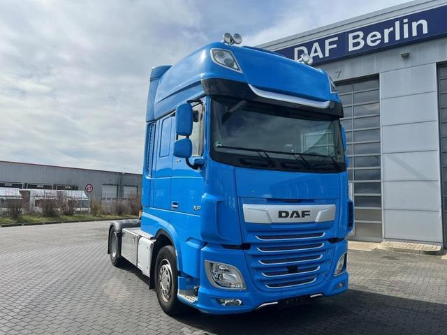 DAF XF 530 FT SSC Retarder Standklima Navigation - Cabeza tractora: foto 1 DAF XF 530 FT SSC Retarder Standklima Navigation - Cabeza tractora: foto 1