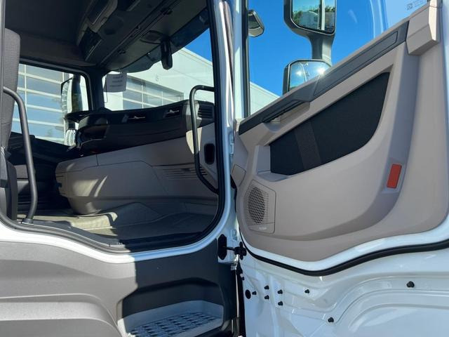 Camión chasis DAF XG 480 FAN SDG Multi Standk Intarder MODELL 2025: foto 13 Camión chasis DAF XG 480 FAN SDG Multi Standk Intarder MODELL 2025: foto 13