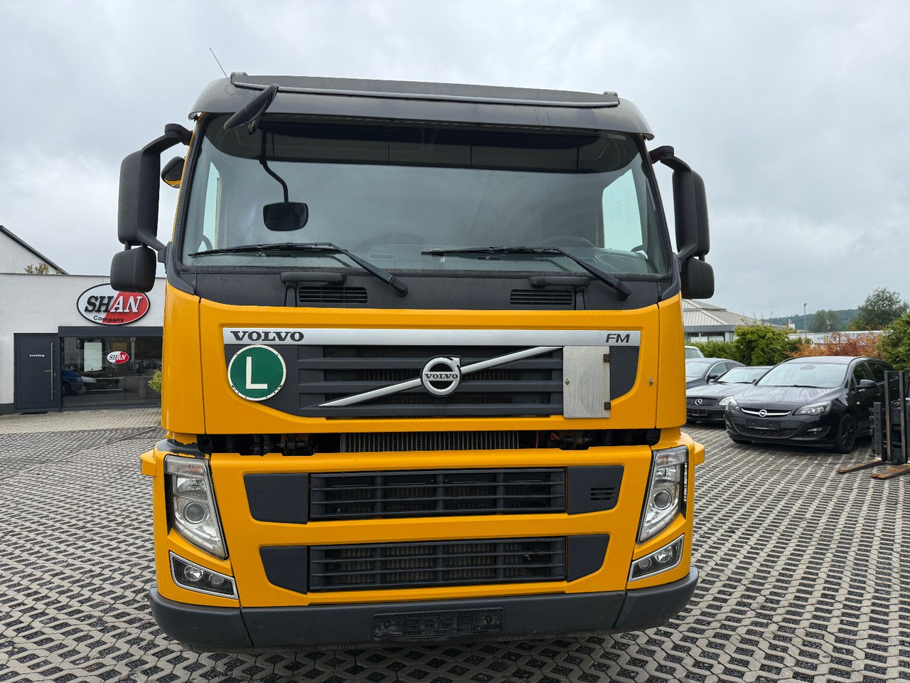 Volvo FM 450 Mit Kipphydraulik - Cabeza tractora: foto 2 Volvo FM 450 Mit Kipphydraulik - Cabeza tractora: foto 2