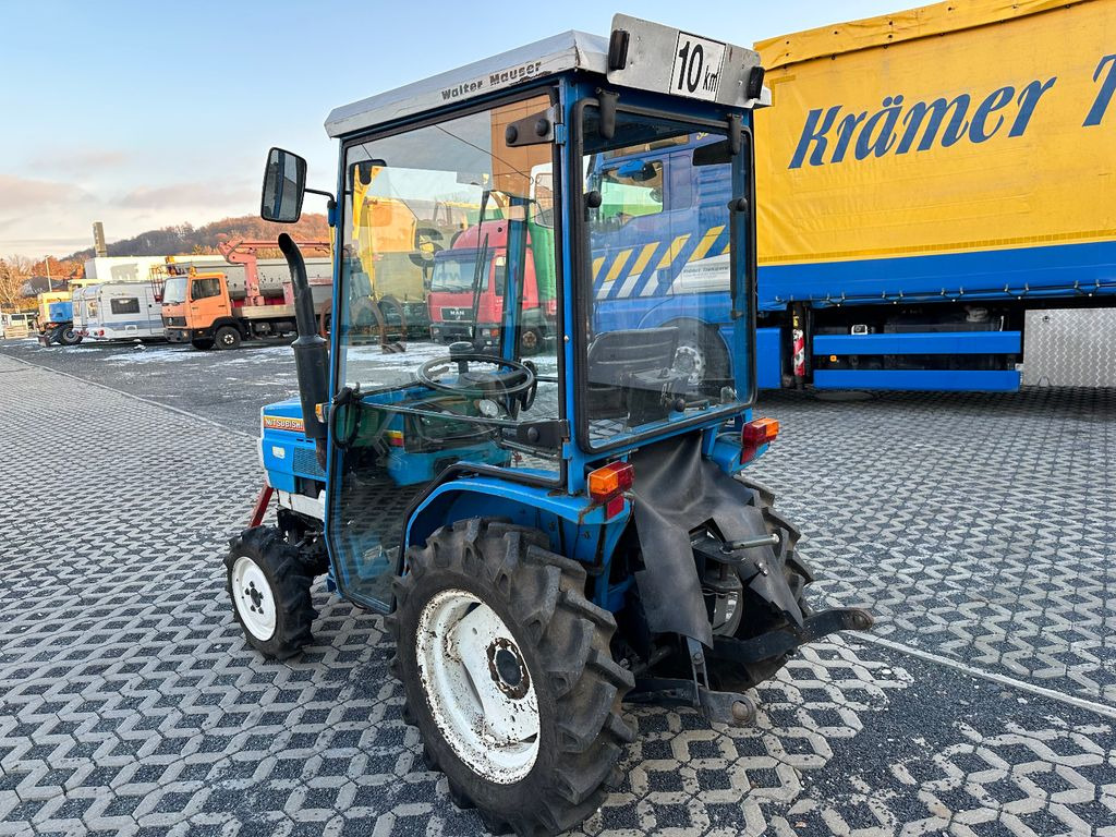 Mitsubishi MT 180 DL Winterdienst und mäherwerk - Tractor municipal: foto 5 Mitsubishi MT 180 DL Winterdienst und mäherwerk - Tractor municipal: foto 5