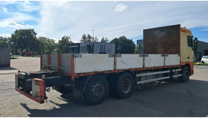 DAF XF 105 410 Spacecab 6x2 Euro 5 - Camión caja abierta: foto 5 DAF XF 105 410 Spacecab 6x2 Euro 5 - Camión caja abierta: foto 5