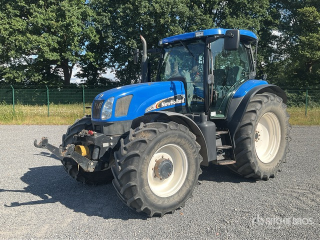 2004 New Holland TS135 A 4WD Tractor - Tractor: foto 2 2004 New Holland TS135 A 4WD Tractor - Tractor: foto 2