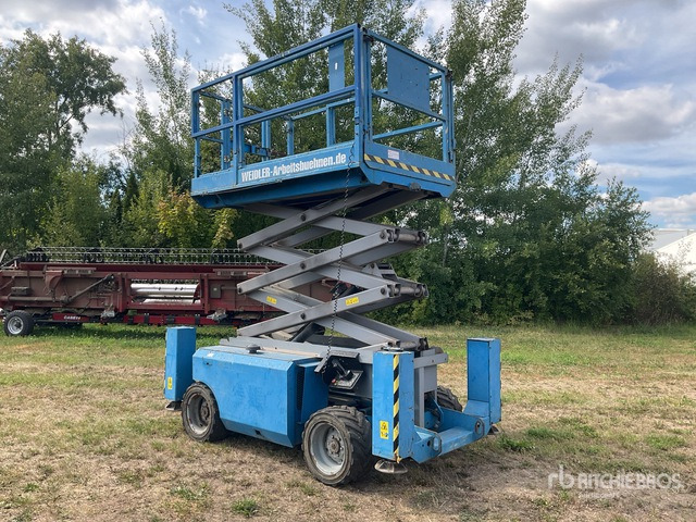 2007 Genie GS2668RT 4x4 Diesel Scissor Lift - Plataforma de tijeras: foto 4 2007 Genie GS2668RT 4x4 Diesel Scissor Lift - Plataforma de tijeras: foto 4