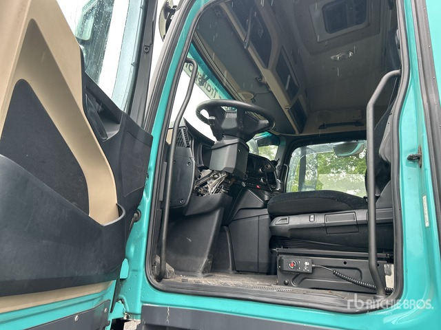 2013 Mercedes-Benz Actros 1842 (Inoperable) T/A Sleeper Truck Tractor - Cabeza tractora: foto 5 2013 Mercedes-Benz Actros 1842 (Inoperable) T/A Sleeper Truck Tractor - Cabeza tractora: foto 5