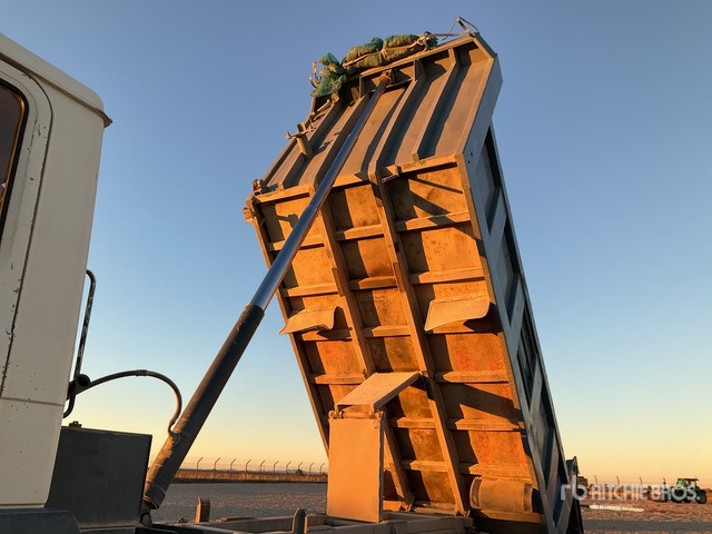 1997 MAN 19,363 6x4 Dump Truck: Light Duty - Camión volquete: foto 5 1997 MAN 19,363 6x4 Dump Truck: Light Duty - Camión volquete: foto 5