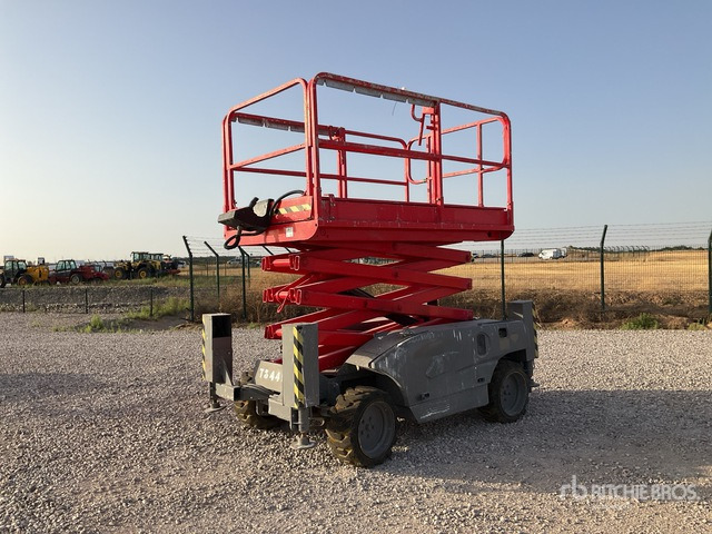 2006 Haulotte Compact 10DX 4x4 Diesel Scissor Lift - Plataforma de tijeras: foto 2 2006 Haulotte Compact 10DX 4x4 Diesel Scissor Lift - Plataforma de tijeras: foto 2