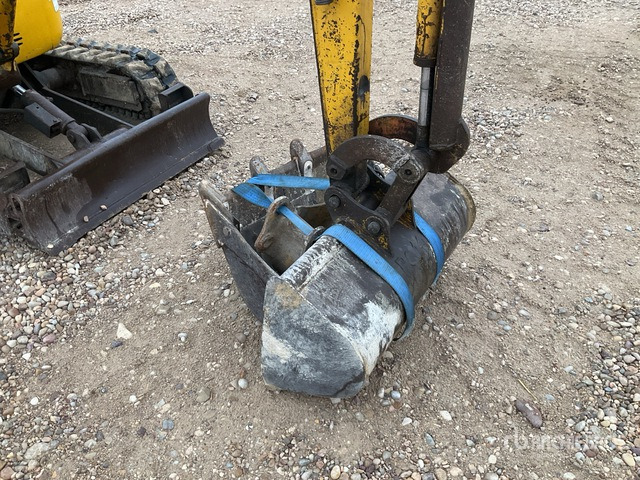 2007 Komatsu PC14R-2 Mini Excavator: <6.6t - Miniexcavadora: foto 5 2007 Komatsu PC14R-2 Mini Excavator: <6.6t - Miniexcavadora: foto 5