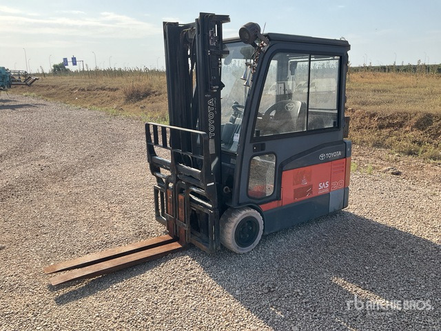 2009 Toyota 7FBEF20 (Inoperable) Electric Forklift - Carretilla elevadora eléctrica: foto 2 2009 Toyota 7FBEF20 (Inoperable) Electric Forklift - Carretilla elevadora eléctrica: foto 2