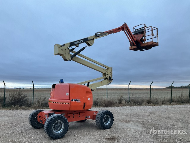 2015 JLG 450AJ Series ll 4WD Diesel Articulating Boom Lift - Plataforma articulada: foto 1 2015 JLG 450AJ Series ll 4WD Diesel Articulating Boom Lift - Plataforma articulada: foto 1