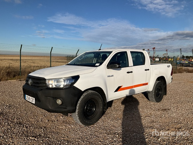 2019 Toyota Hilux 4x4 Crew Cab Pickup - Pick-up: foto 2 2019 Toyota Hilux 4x4 Crew Cab Pickup - Pick-up: foto 2