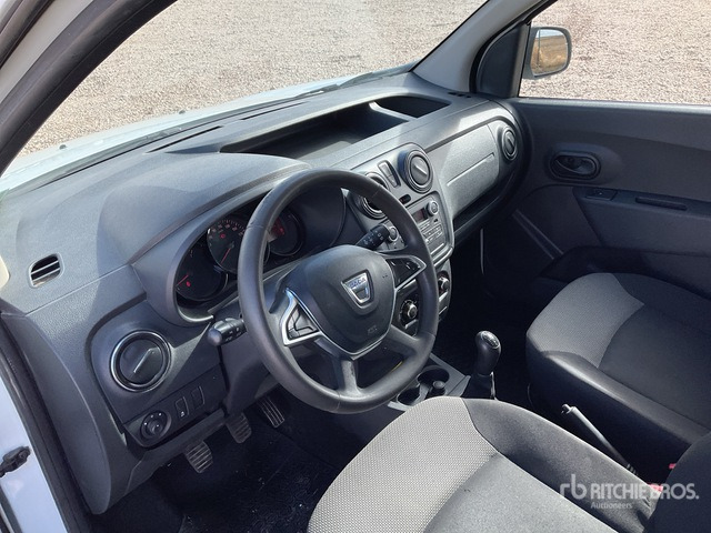 2021 DACIA Dokker Passenger Van - Minibús, Furgoneta de pasajeros: foto 5 2021 DACIA Dokker Passenger Van - Minibús, Furgoneta de pasajeros: foto 5