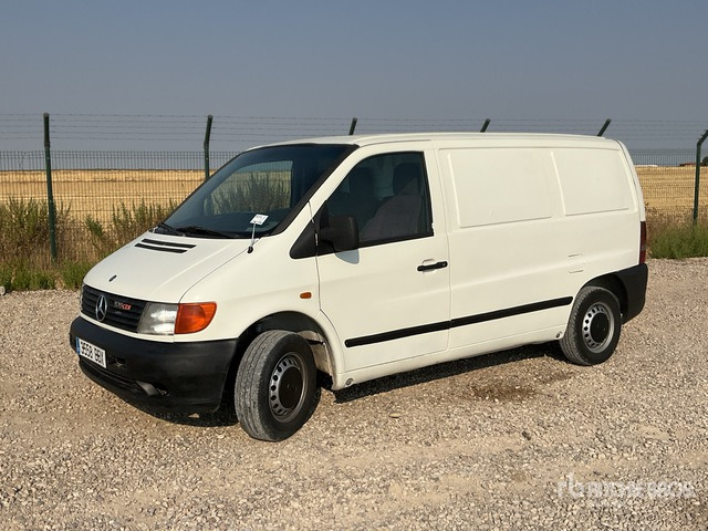 2000 Mercedes Benz 108CDI Cargo Van - Furgoneta: foto 1 2000 Mercedes Benz 108CDI Cargo Van - Furgoneta: foto 1