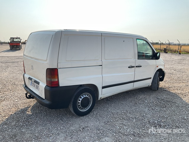 2000 Mercedes Benz 108CDI Cargo Van - Furgoneta: foto 3 2000 Mercedes Benz 108CDI Cargo Van - Furgoneta: foto 3
