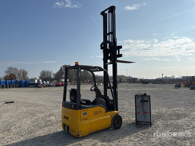2000 OM EU 3/15 1500 kg Electric Forklift - Carretilla elevadora eléctrica: foto 3 2000 OM EU 3/15 1500 kg Electric Forklift - Carretilla elevadora eléctrica: foto 3