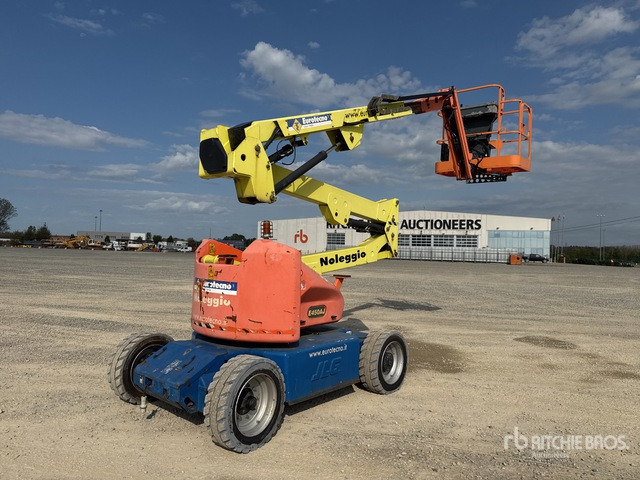 2004 JLG E450AJ Electric Articulating Boom Lift - Plataforma articulada: foto 4 2004 JLG E450AJ Electric Articulating Boom Lift - Plataforma articulada: foto 4