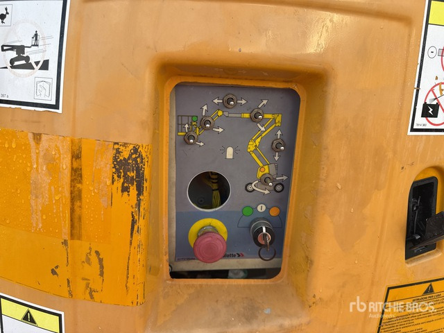 2009 Haulotte HA15IP Electric Articulating Boom Lift - Plataforma articulada: foto 5 2009 Haulotte HA15IP Electric Articulating Boom Lift - Plataforma articulada: foto 5