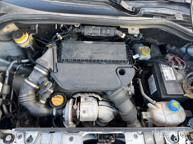 2013 Fiat Fiorino Automobile - Camión caja cerrada: foto 4 2013 Fiat Fiorino Automobile - Camión caja cerrada: foto 4