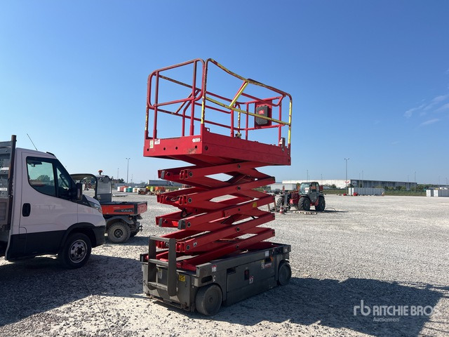 2013 Haulotte Compact 12 Electric Scissor Lift - Plataforma de tijeras: foto 3 2013 Haulotte Compact 12 Electric Scissor Lift - Plataforma de tijeras: foto 3