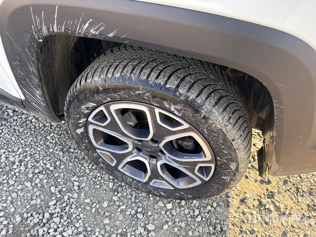 2015 Jeep Renegade SUV - SUV/ Todoterreno: foto 4 2015 Jeep Renegade SUV - SUV/ Todoterreno: foto 4