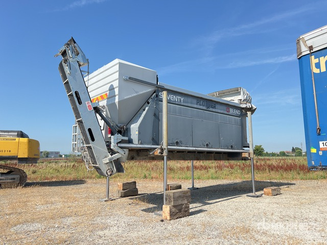 2017 Blend Seventy Concrete Batch Plant - Desbrozadora de martillos/ Trituradora: foto 1 2017 Blend Seventy Concrete Batch Plant - Desbrozadora de martillos/ Trituradora: foto 1