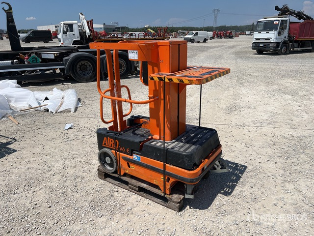 2018 Airo V6E Vertical Mast Lift - Plataforma de mástil vertical: foto 2 2018 Airo V6E Vertical Mast Lift - Plataforma de mástil vertical: foto 2