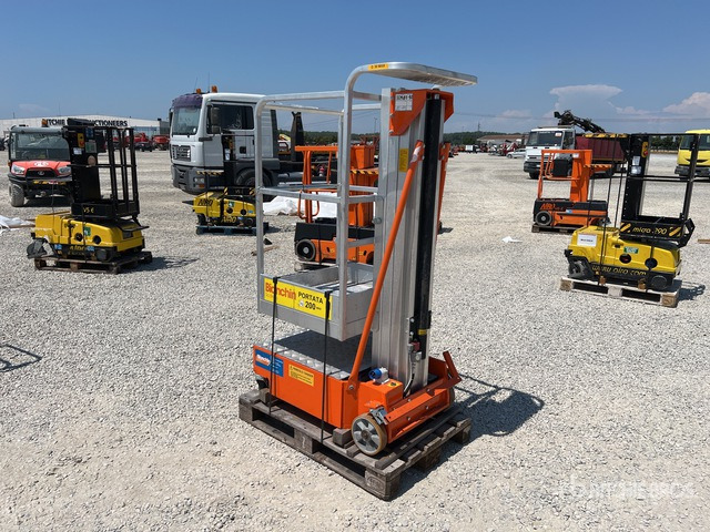 2018 Bianchin Minlift (Inoperable) Vertical Mast Lift - Plataforma de mástil vertical: foto 4 2018 Bianchin Minlift (Inoperable) Vertical Mast Lift - Plataforma de mástil vertical: foto 4