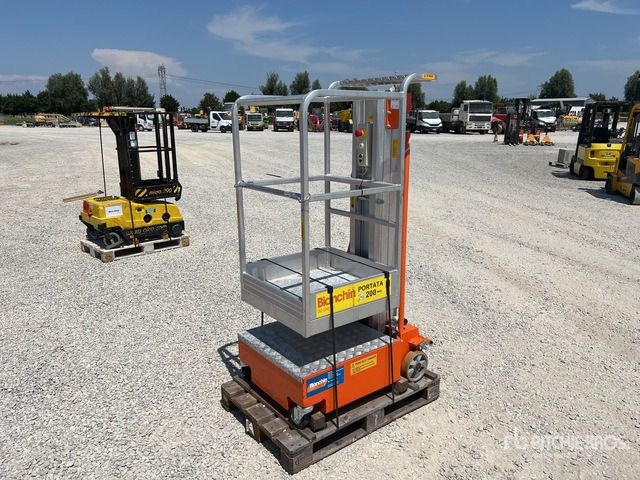 2018 Bianchin Minlift (Inoperable) Vertical Mast Lift - Plataforma de mástil vertical: foto 3 2018 Bianchin Minlift (Inoperable) Vertical Mast Lift - Plataforma de mástil vertical: foto 3