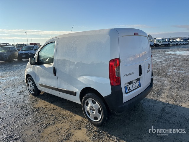 2022 Fiat Fiorino 1.3 MULTIJET 95 CV E6D-FINAL SX Van Truck - Camión caja cerrada: foto 2 2022 Fiat Fiorino 1.3 MULTIJET 95 CV E6D-FINAL SX Van Truck - Camión caja cerrada: foto 2