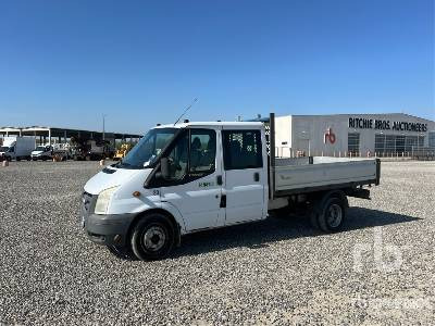 FORD TRANSIT Crew Cab - Camión caja abierta: foto 1 FORD TRANSIT Crew Cab - Camión caja abierta: foto 1