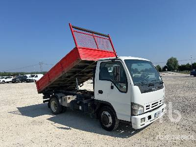ISUZU NPR 77G - Camión volquete: foto 4 ISUZU NPR 77G - Camión volquete: foto 4
