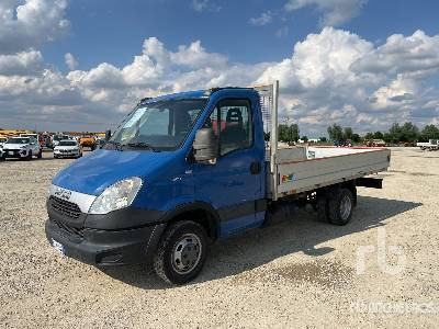 IVECO 35C11 - Camión caja abierta: foto 1 IVECO 35C11 - Camión caja abierta: foto 1