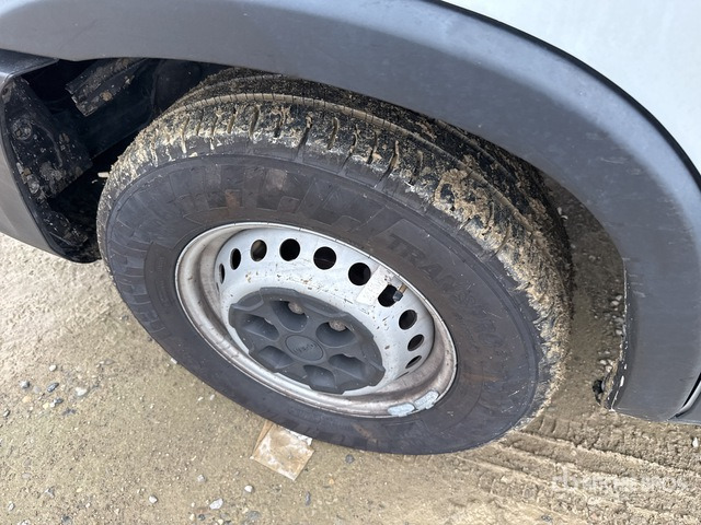 Iveco Daily 35-120 Autocarro cassone fisso - Caja abierta furgoneta: foto 5 Iveco Daily 35-120 Autocarro cassone fisso - Caja abierta furgoneta: foto 5