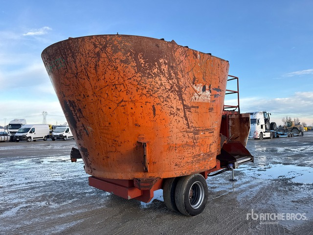 Omas California 18MC Feed Trailer - Desensiladora: foto 3 Omas California 18MC Feed Trailer - Desensiladora: foto 3